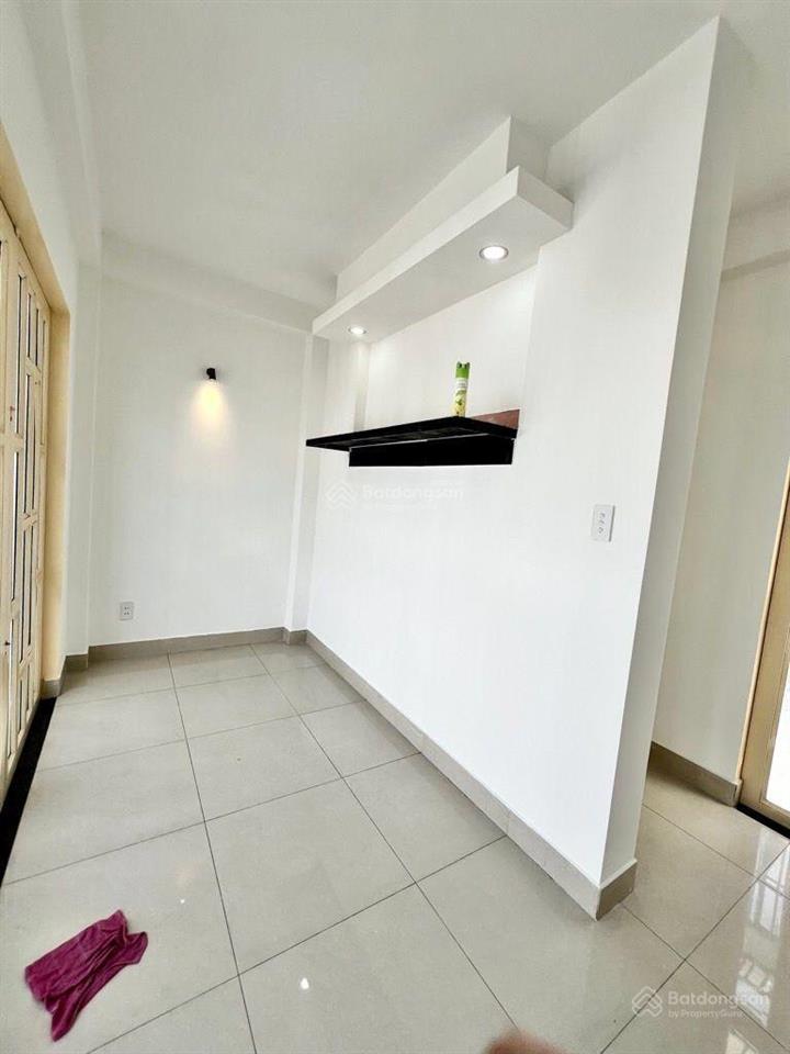 Giáp tên lửa, 4 tầng nhà mới, ngang 5m, hẻm xe hơi, ngay chợ tên lửa, aeon mall, nhà thờ phaolo