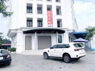 Cho thuê văn phòng tại ngã tư cầu vĩnh giang, 30 triệu, 350m2, đẹp, nhiều tiện ích