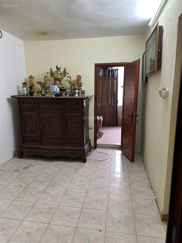 Cho thuê tập thể 80m2, 3pn, tại tập thể khương thượng, p khương thượng, q. đống đa, hn