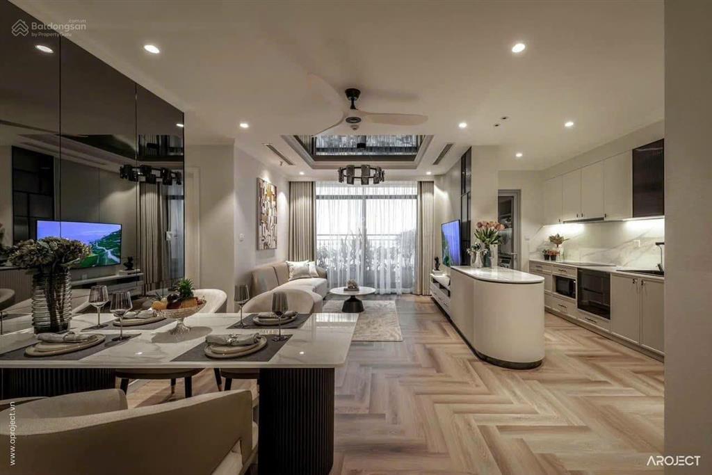 Bán căn hộ 4pn 150m² giá 24 tỷ có sổ tại vinhomes central park  view đẹp, pháp lý rõ ràng