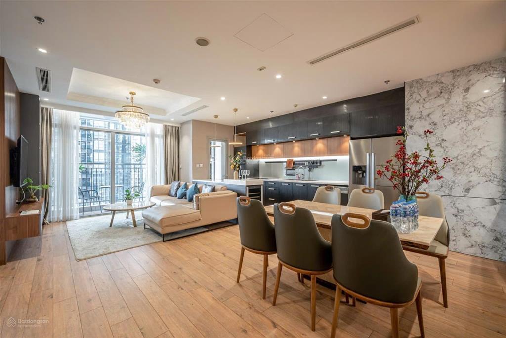 Bán căn hộ 2pn 87m² giá thỏa thuận tại vinhomes central park nội thất cơ bản, giá tốt thị trường