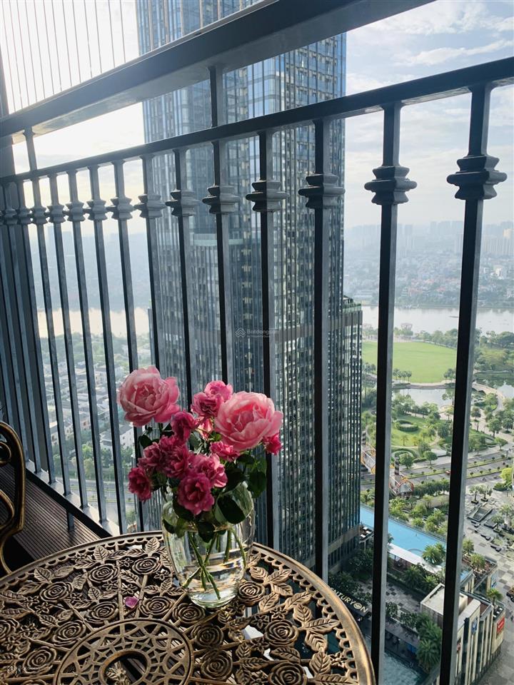 Bán căn hộ vinhomes central park 2pn 79m² sổ hồng giá 8,5 tỷ