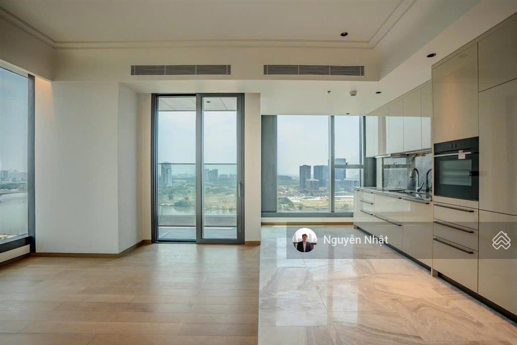 2 phòng ngủ  căn góc  70 triệu/tháng   nhật 0965 415 ***