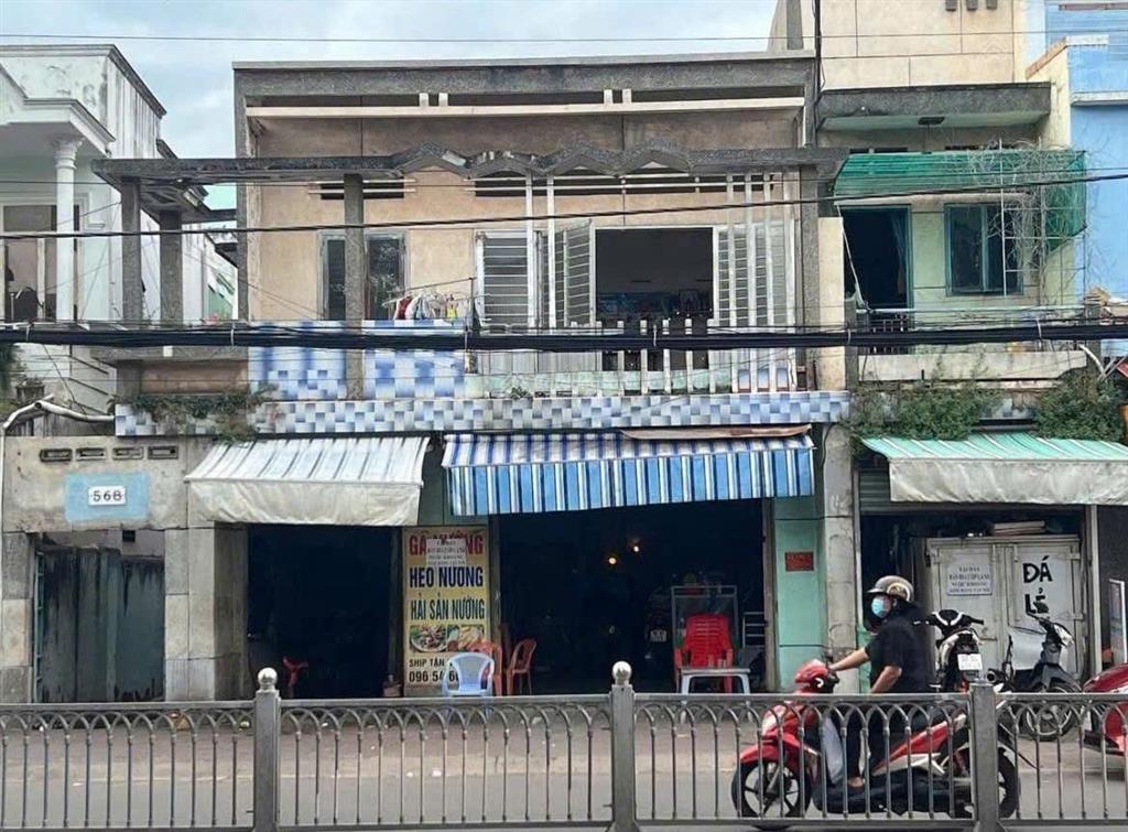 Bán vị trí mặt tiền đường trần hưng đạo ngang 12m, gần chợ lớn phan thiết, lâm đồng