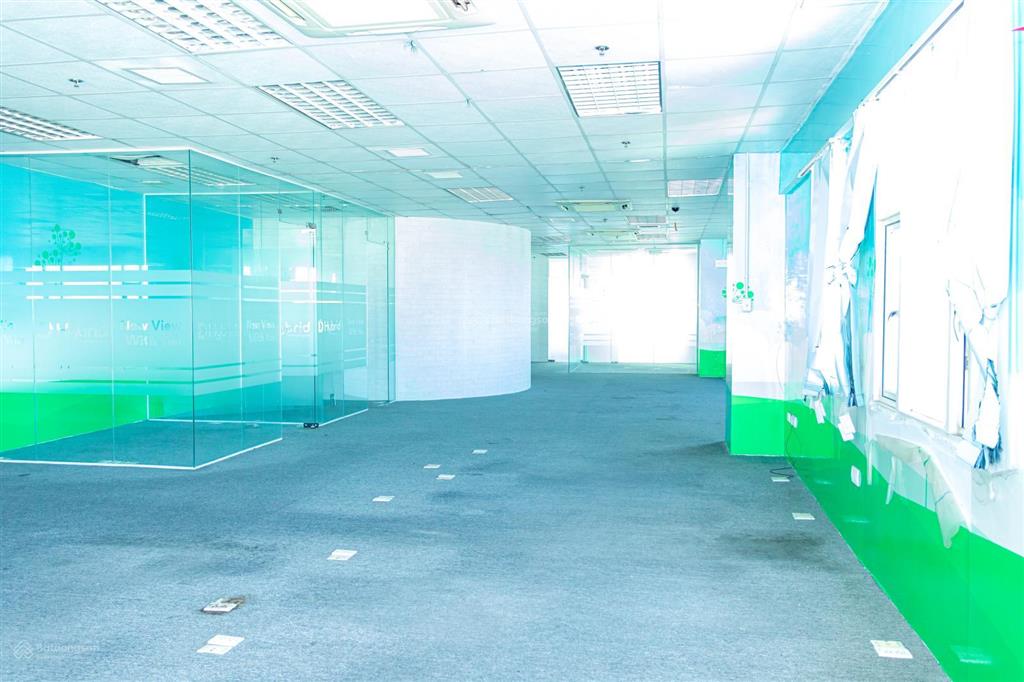 Cho thuê văn phòng 725m2 vĩnh trung plaza chuẩn pccc, bãi xe rộng, đầy đủ tiện ích doanh nghiệp