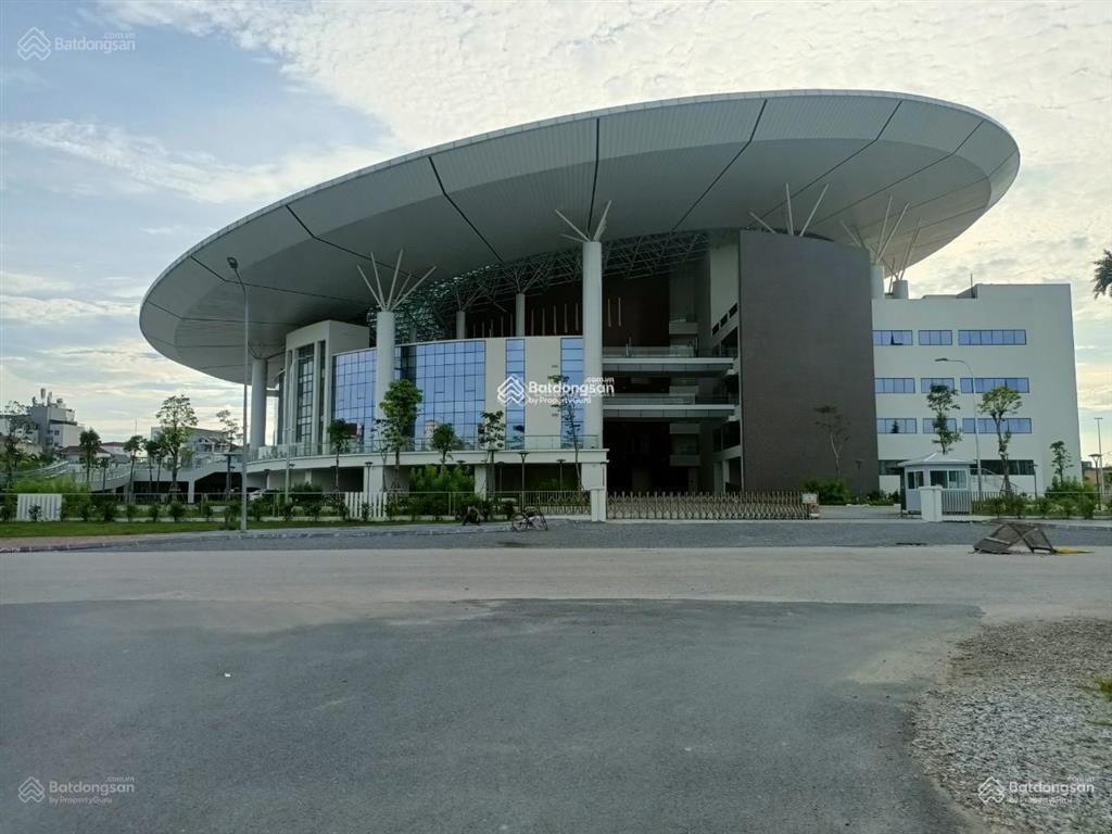Bán nhà cạnh trường đảng lê hồng phong