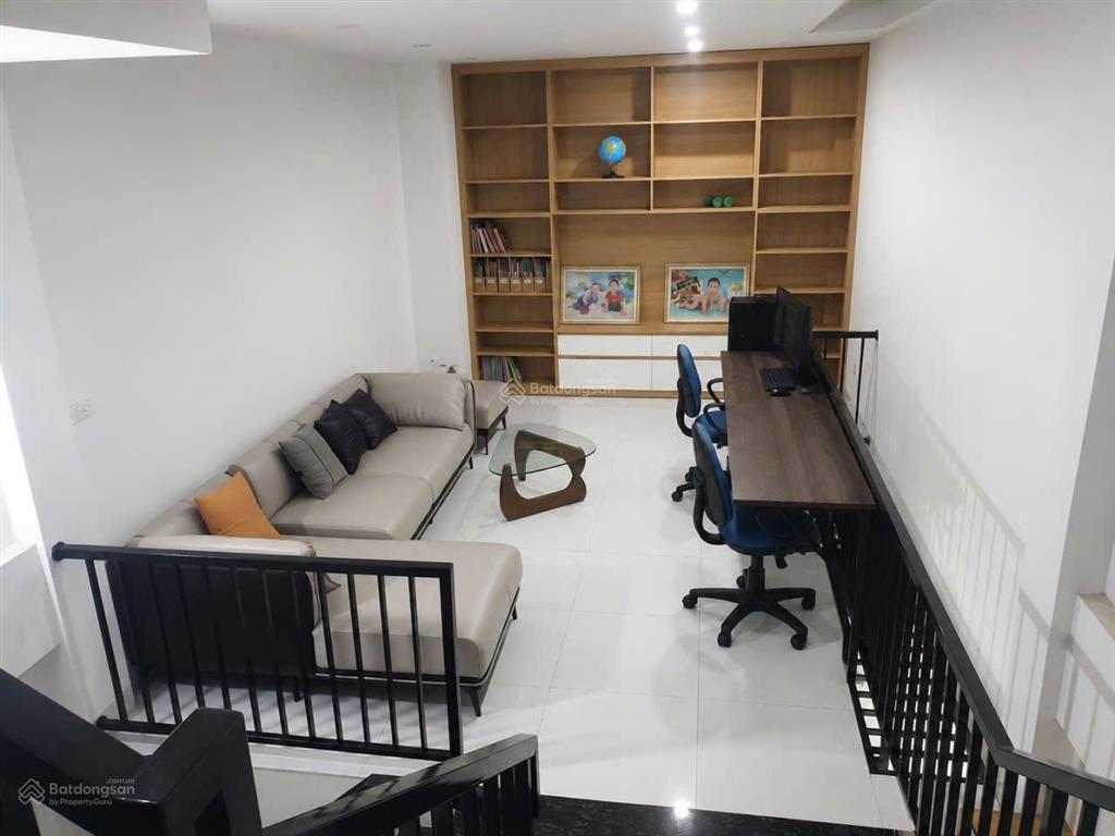 Bán nhà ngõ 74 cao lỗ, cạnh tthc đông anh