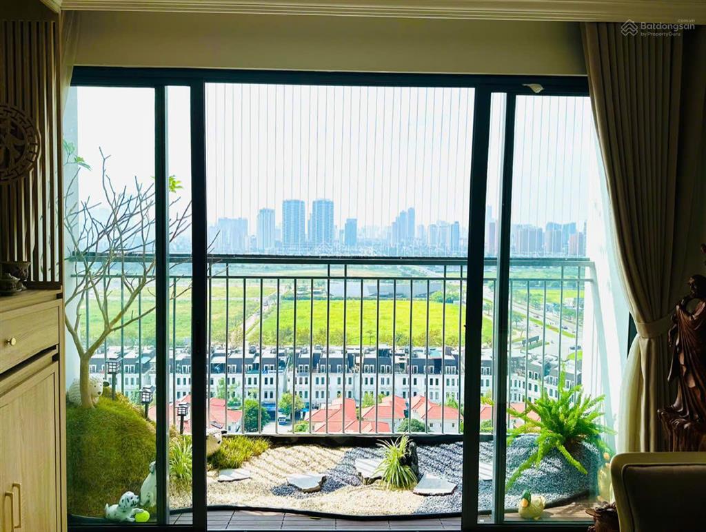 Bán căn hoa hậu 130m2 tòa n03  t4 ngoại giao đoàn căn 3pn vuông vắn mặt đường xuân tảo