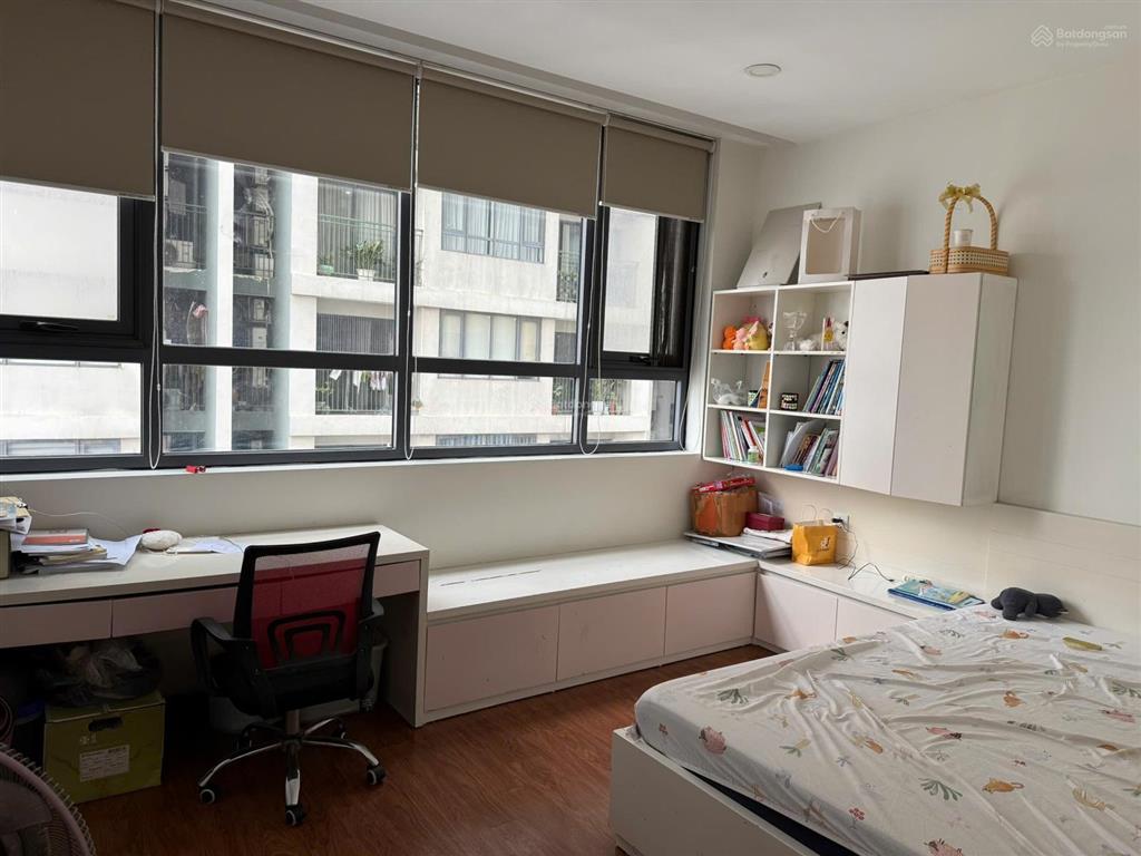 Bán căn hoa hậu 130m2 tòa n03  t4 ngoại giao đoàn căn 3pn vuông vắn mặt đường xuân tảo