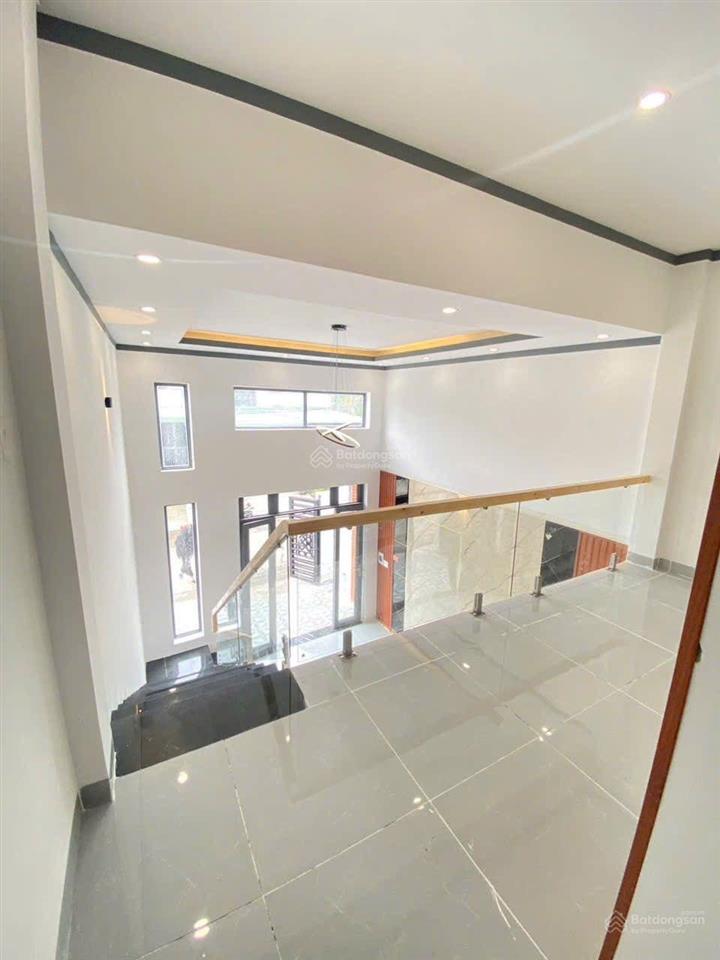 Bán nhà riêng tại hương lộ 6, 70 m2 đẹp, nhiều tiện ích