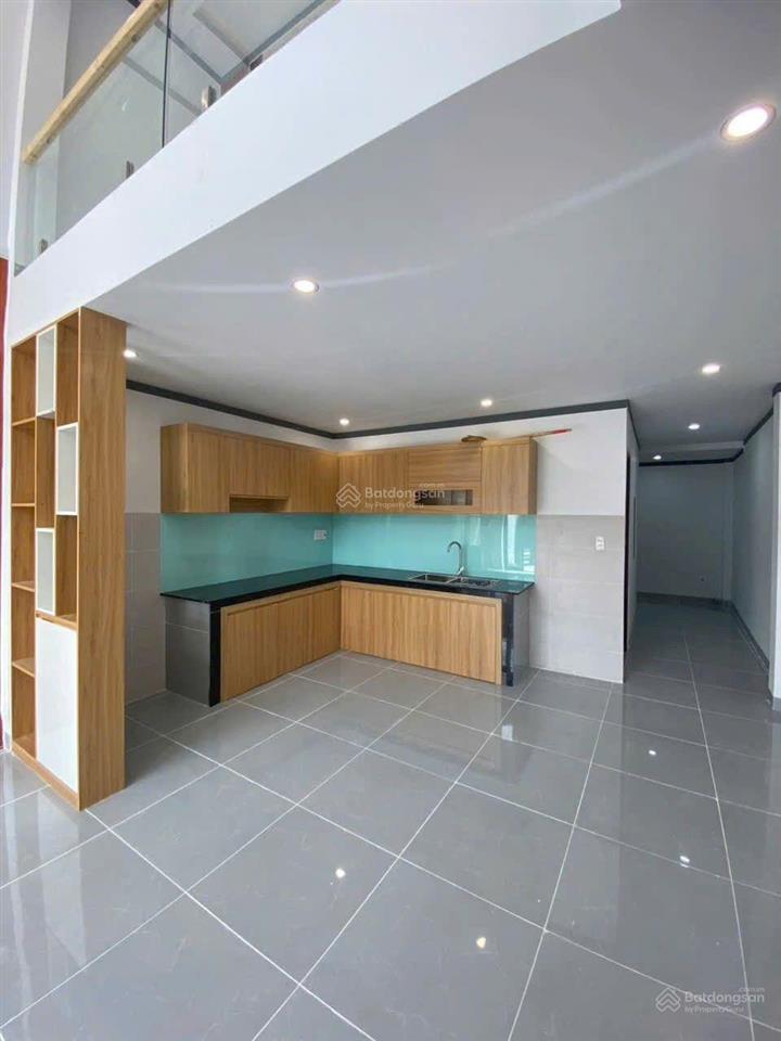 Bán nhà riêng tại hương lộ 6, 70 m2 đẹp, nhiều tiện ích