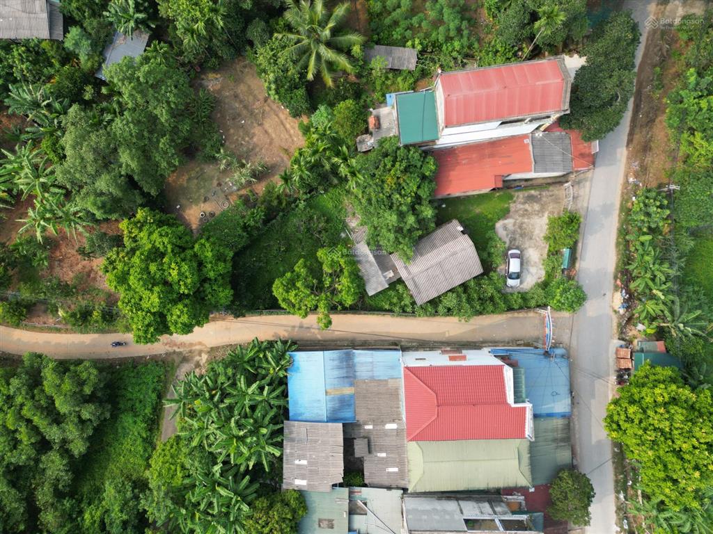 Khu 6 yên luật hạ hoà pt ~200m2 mt 15,8m 100ont giá 4xxtr