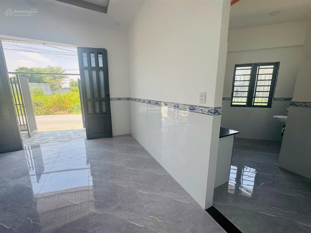 Căn ngay 2mt tại mỹ hạnh nam với tổng diện tích 90m2 hướng tây nam