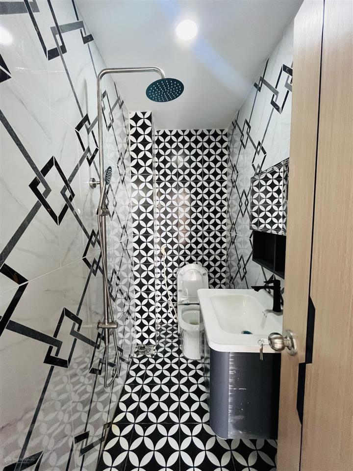 Cần bán gấp căn nhà do kẹt tiền trả nợ
