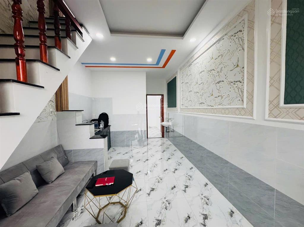 Cần bán nhà gấp để xoay tiền trả nợ