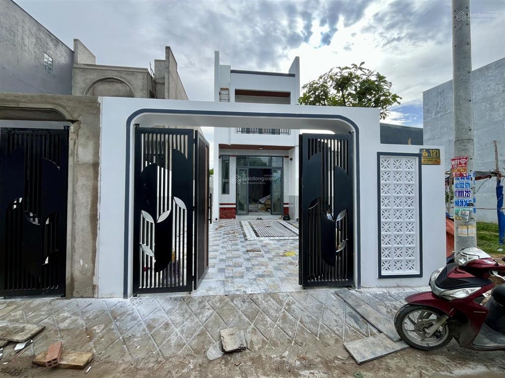 Giá chỉ bằng lô đất có ngay nhà mới, vào ở ngay