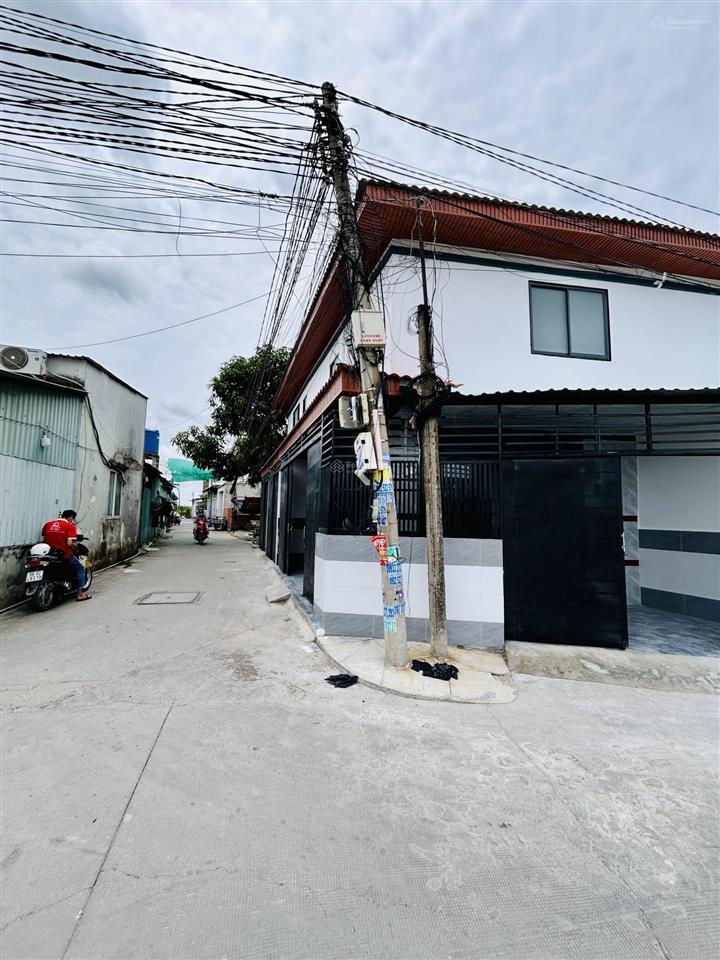 Cần bán gấp nhà 2mt kinh doanh, bán kính 500m ra 4 cụm kcn