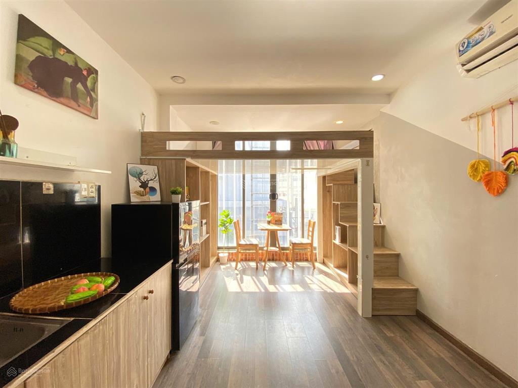 Chỉ 4,9tr  phòng trọ duplex cửa sổ toàn cảnh, ngay trung tâm phú nhuận, làm việc chính chủ