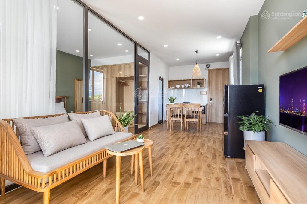 Chính chủ căn phòng 45m2, giá chỉ 5,9tr ngay nguyễn hữu cảnh gần chợ, bờ kè