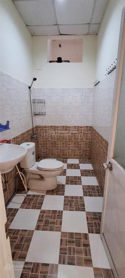 Phòng trọ cạnh khu đô thị vạn phúc