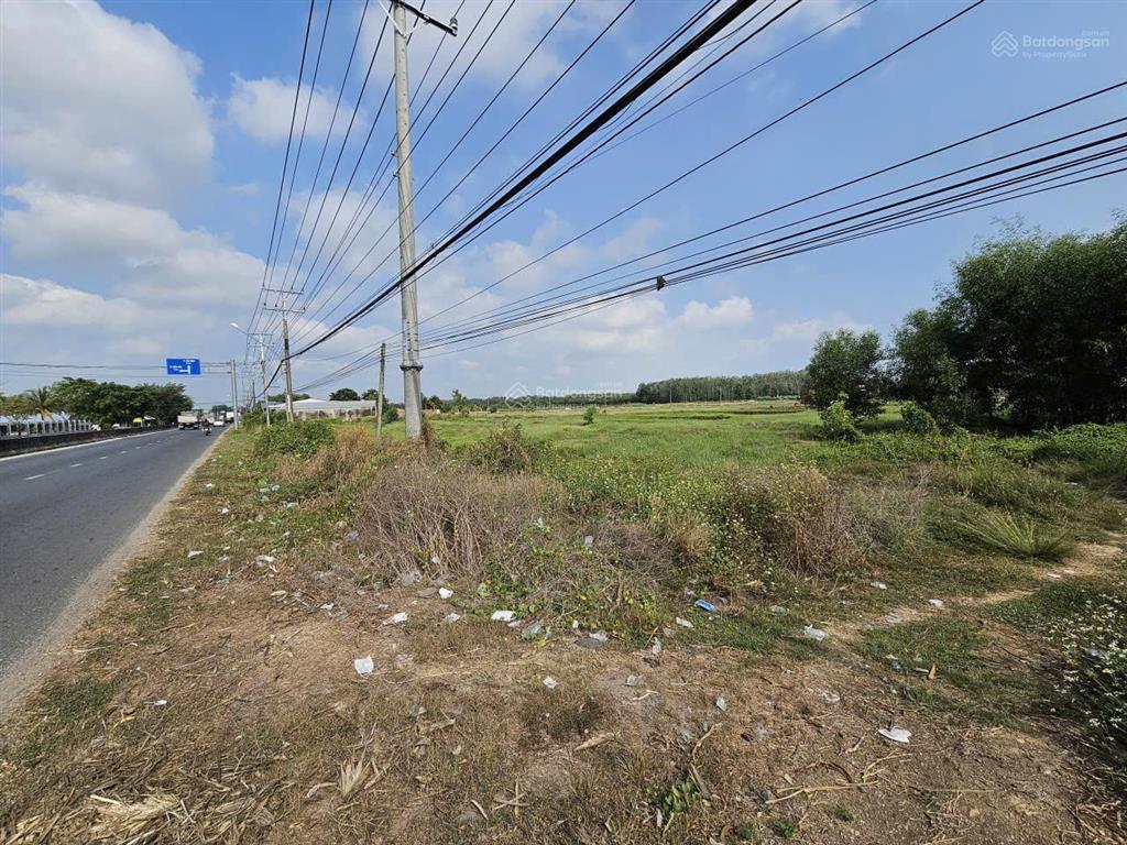 78m mặt tiền ql22b tổng 11091m2 có 4.540 m2 thổ cư  157 m tiếp giáp mặt tiền 25 tỷ