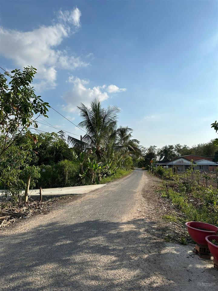 Đất 5 dài 29.4 full thổ cư đường bê tông sát nhựa chỉ 420tr