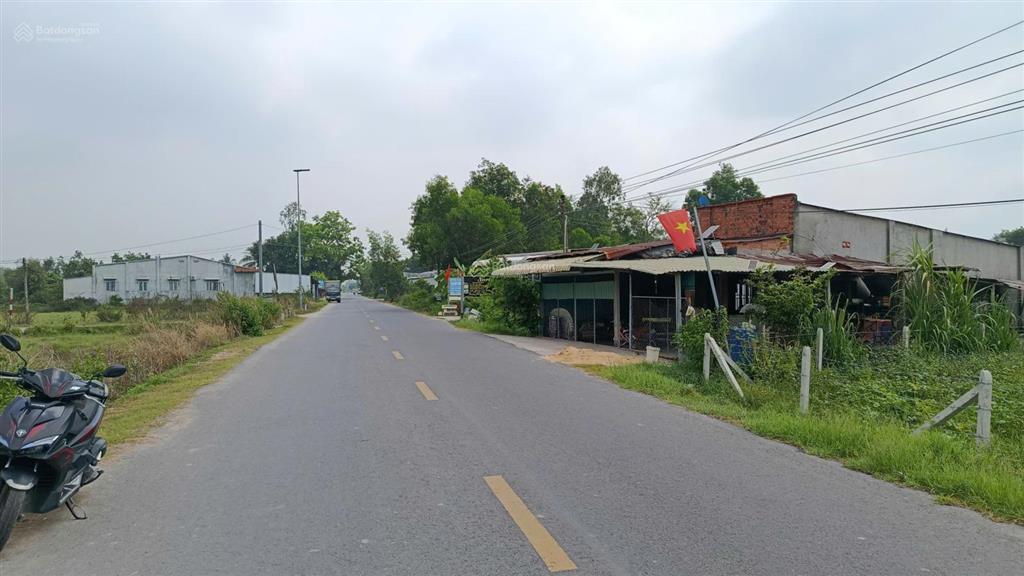 2207.9m2 mặt tiền cầu ô gần kcn phước đông xây được 60 phòng trọ, giá chỉ 3,2 tỷ