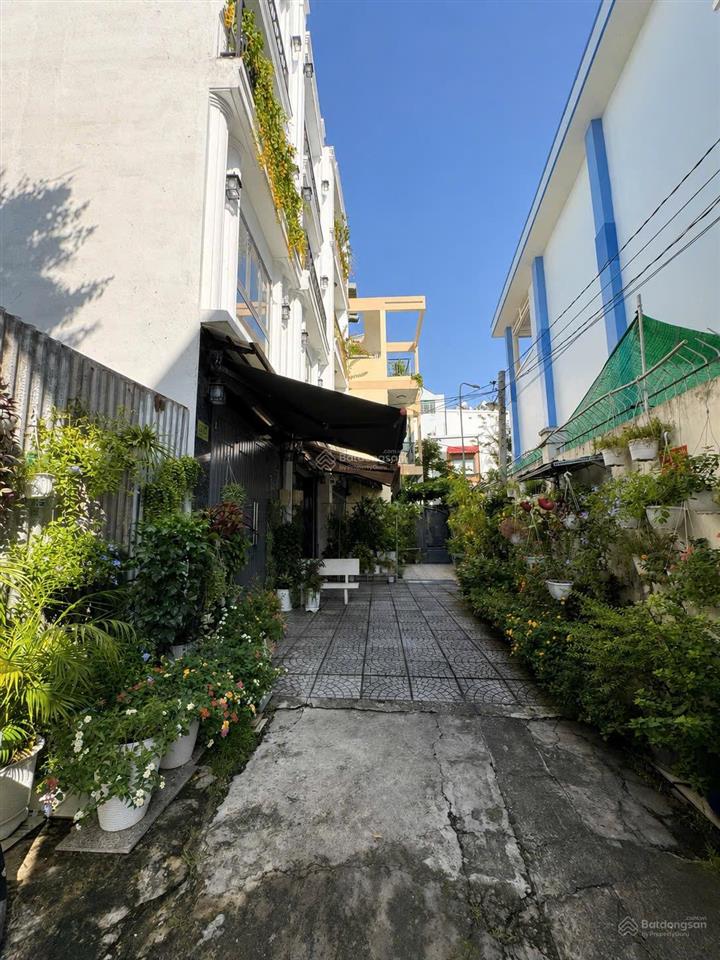 Bán nhà riêng tại nguyễn văn đậu, giá cực chất 8,7 tỷ, 50m2, 5pn, 6wc