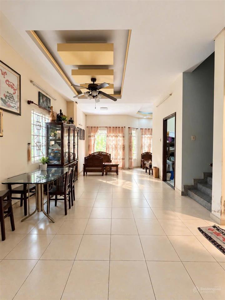 Chủ cần bán gấp biệt thự siêu đẹp