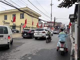 Hơn 60tr/m2, thôn đông, thôn đoài, thôn bắc, thôn thọ  kim nỗ. đường thông ô tô vào đất.