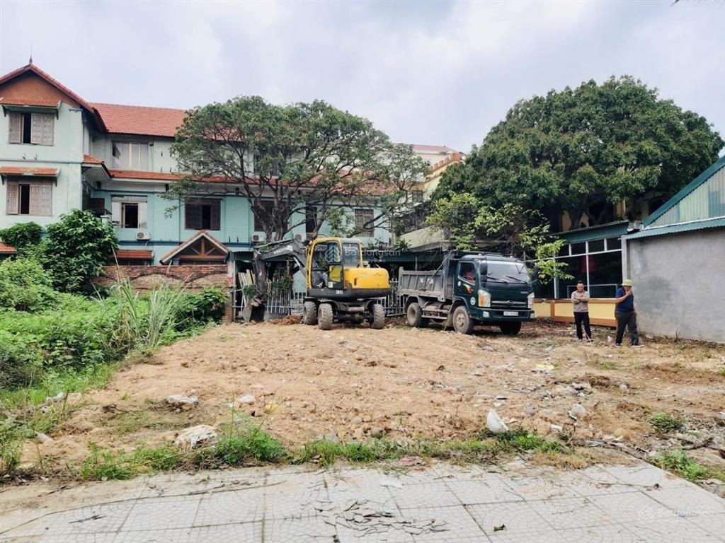 Nhà đất thổ cư phường đại yên (tuần châu), tiếp giáp da hạ long xanh 3 tầng, đất 608m2, chính chủ.