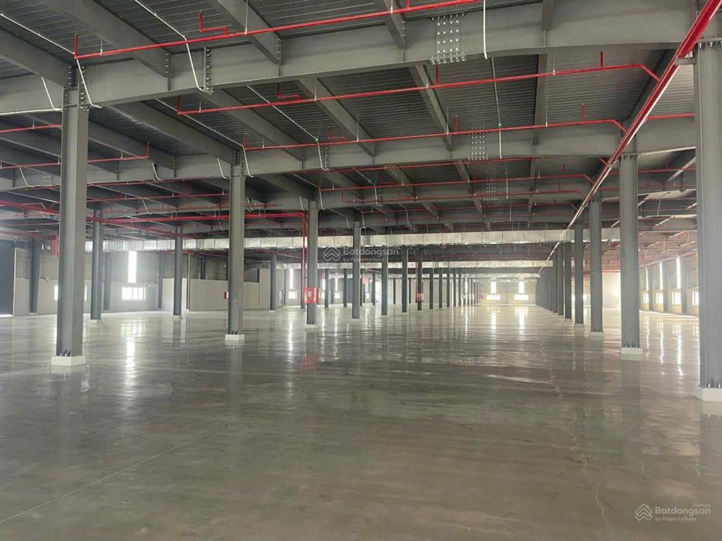 Tổng diện tích xưởng 40.000m2, cắt lẻ diện tích cho thuê lên đến 2ha, kcn thủ dầu một, sóng thần 3