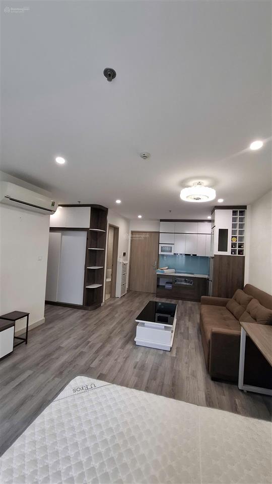 Cho thuê gấp căn hộ studio giá rẻ 6tr5 bao phí toà s2.03 vinhomes ocean park 1