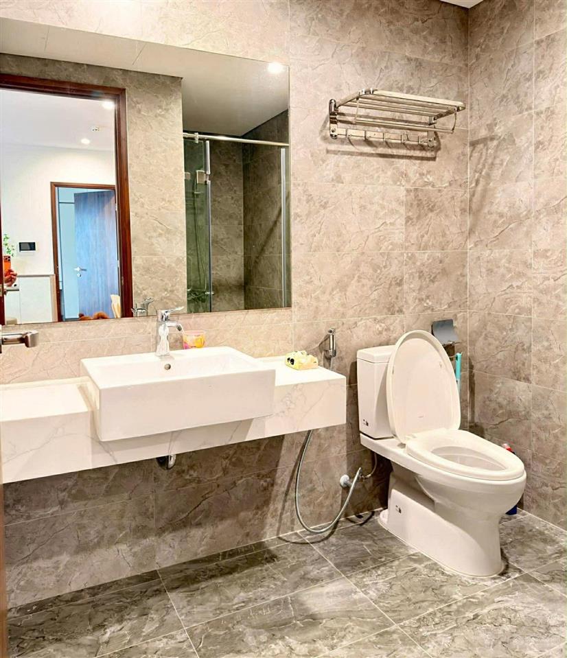 Cho thuê căn hộ 2n2vs giá rẻ tại vinhomes ocean park 1