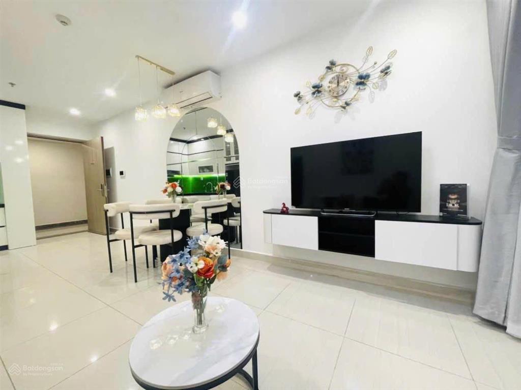 Cho thuê căn 2n1vs toà s2.11 giá rẻ chỉ với 8tr/tháng bao phí dịch vụ
