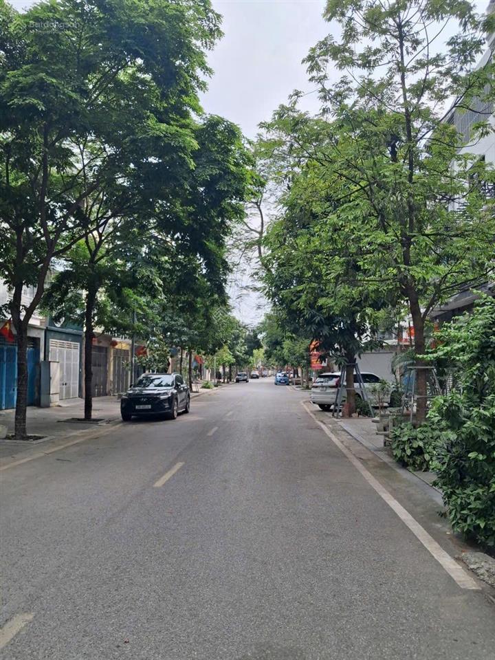 Bán nr 90m2, 26,5 tỷ tại văn phú, phú la, q.hà đông, hà nội, có thang máy