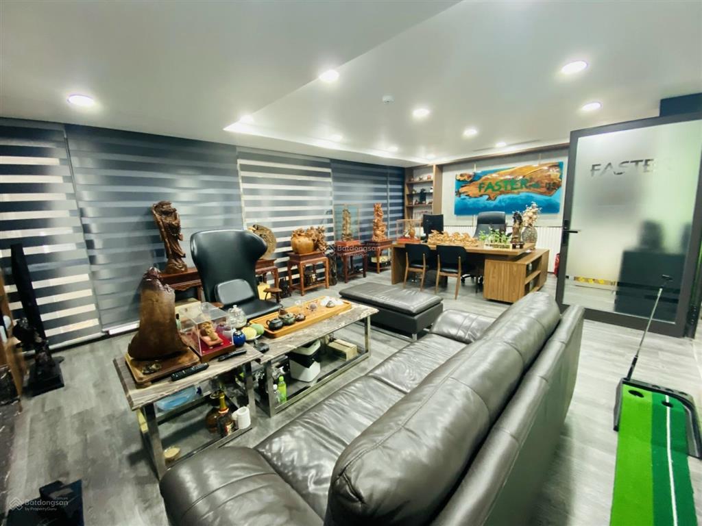 Văn phòng 160m2 giá hấp dẫn tại mễ trì, nam từ liêm, hà nội.  0988 453 ***