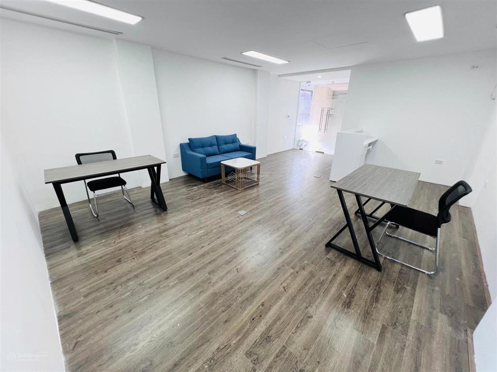 Chủ nhà cần cho thuê sàn làm văn phòng mặt phố thụy khuê, tây hồ, dt 60m2,  0988 453 ***