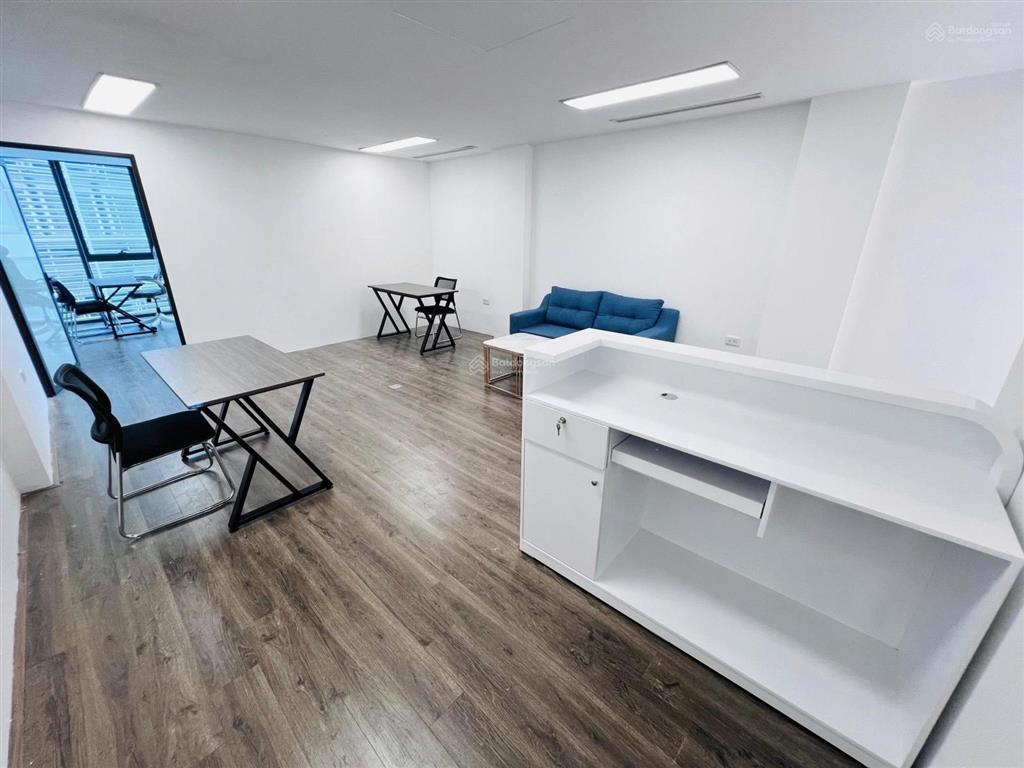 Chủ nhà cần cho thuê sàn làm văn phòng mặt phố thụy khuê, tây hồ, dt 60m2,  0988 453 ***