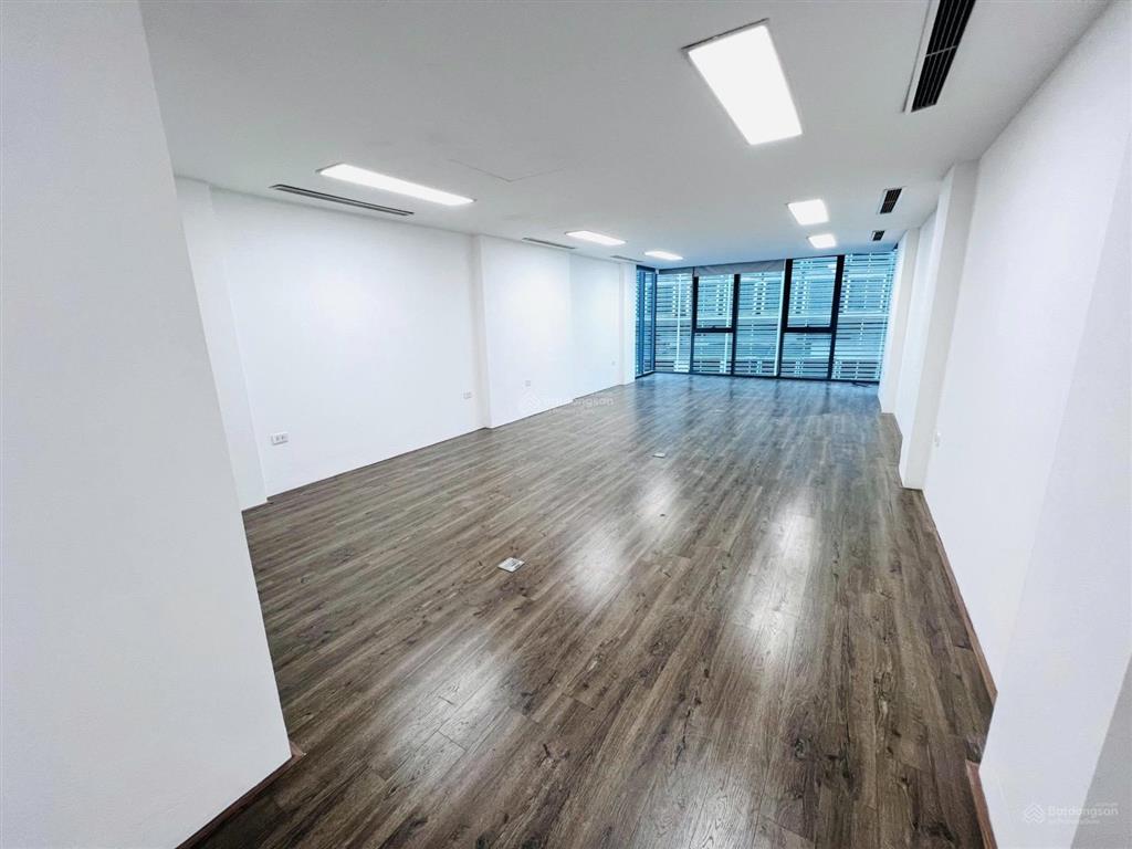 Chủ nhà cần cho thuê sàn làm văn phòng mặt phố thụy khuê, tây hồ, dt 60m2,  0988 453 ***