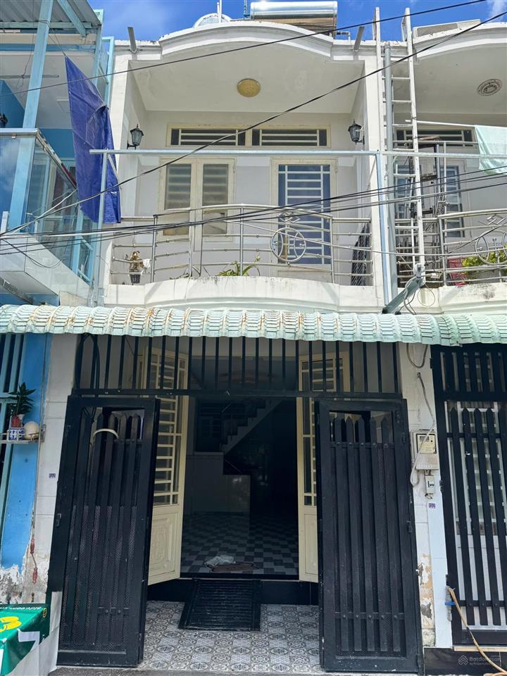 Bán nhà hẻm xe hơi 1368 lê văn lương, phước kiển nhà bè