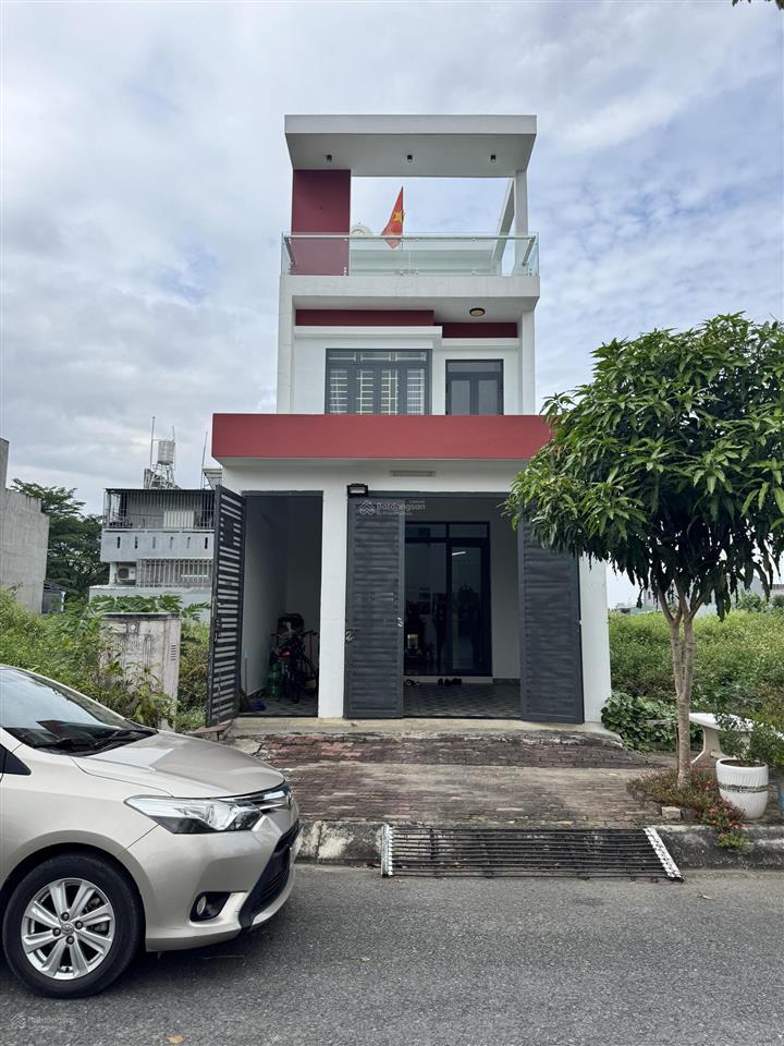 Nhà sổ riêng, 5x20m đường 15m, 1 lầu sân thượng, 3 phòng