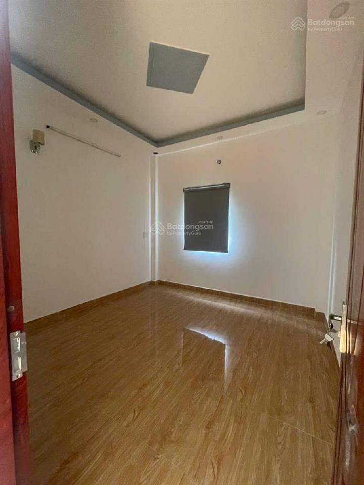 Nhà 3 lầu đẹp thiết kế sang trọng, hẻm xe hơi 6m ngay cầu long kiển đg lê văn lương phước kiển