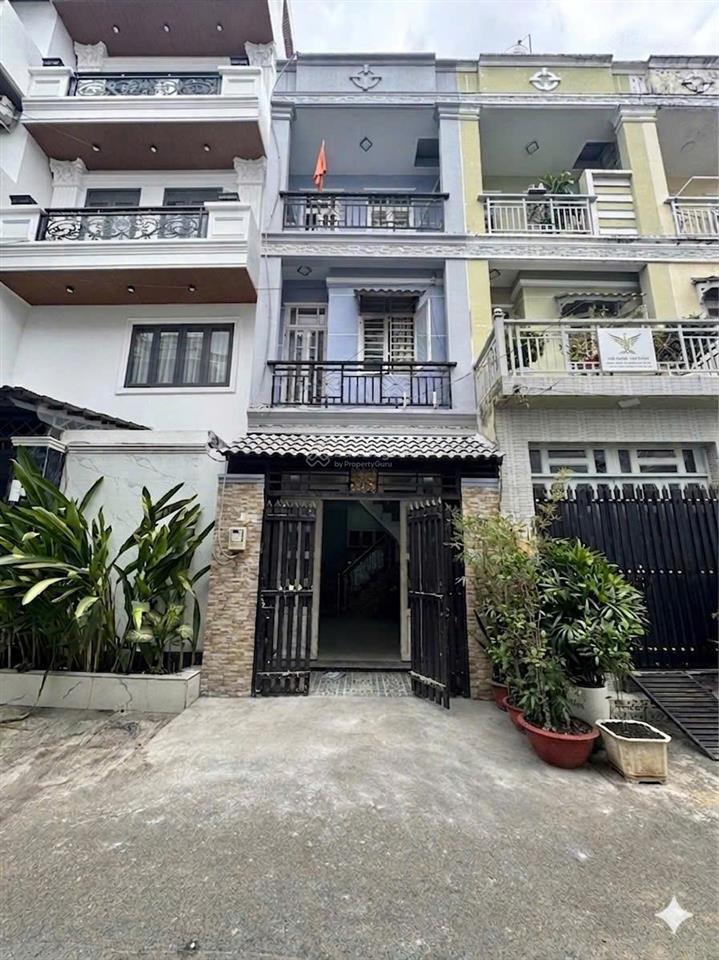 Nhà 2 lầu 4 phòng ngủ, hẻm 6m đường lê văn lương gần bệnh viện nhà bè