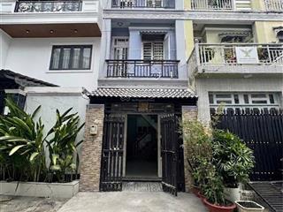 Nhà 2 lầu 4 phòng ngủ, hẻm 6m đường lê văn lương gần bệnh viện nhà bè