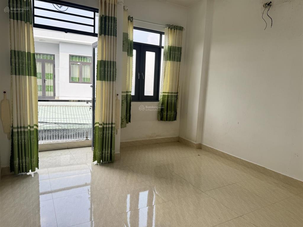 Bán nhà sổ hồng riêng hỗ trợ vay ngân hàng mặt tiền hẻm 4m
