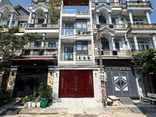 Nhà mới xây 2 lầu sân thượng 4 phòng ngủ đường 10m | lê văn lương nối dài long hậu