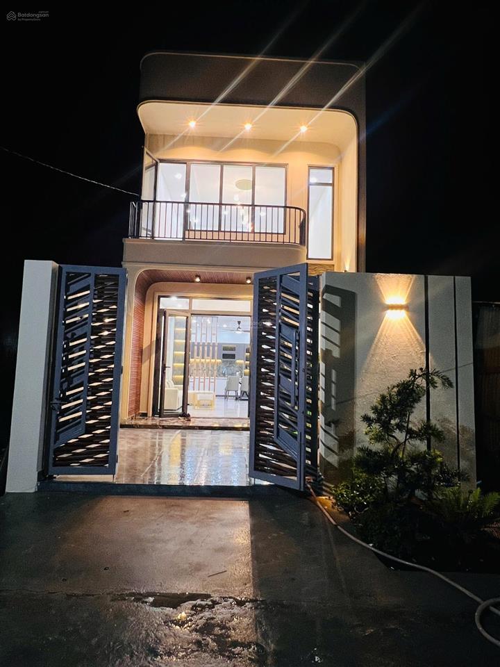 Nhà mới sổ riêng 5x20, 3 phòng ngủ đg lê văn lương nối dài, cách cầu rạch dơi 500m