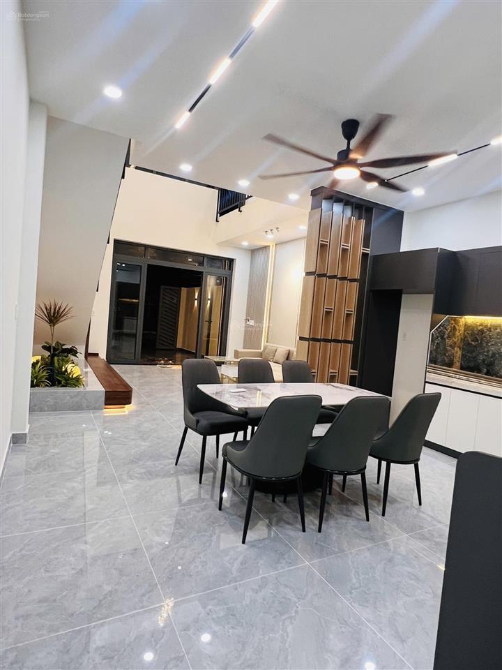 Nhà mới sổ riêng 5x20, 3 phòng ngủ đg lê văn lương nối dài, cách cầu rạch dơi 500m