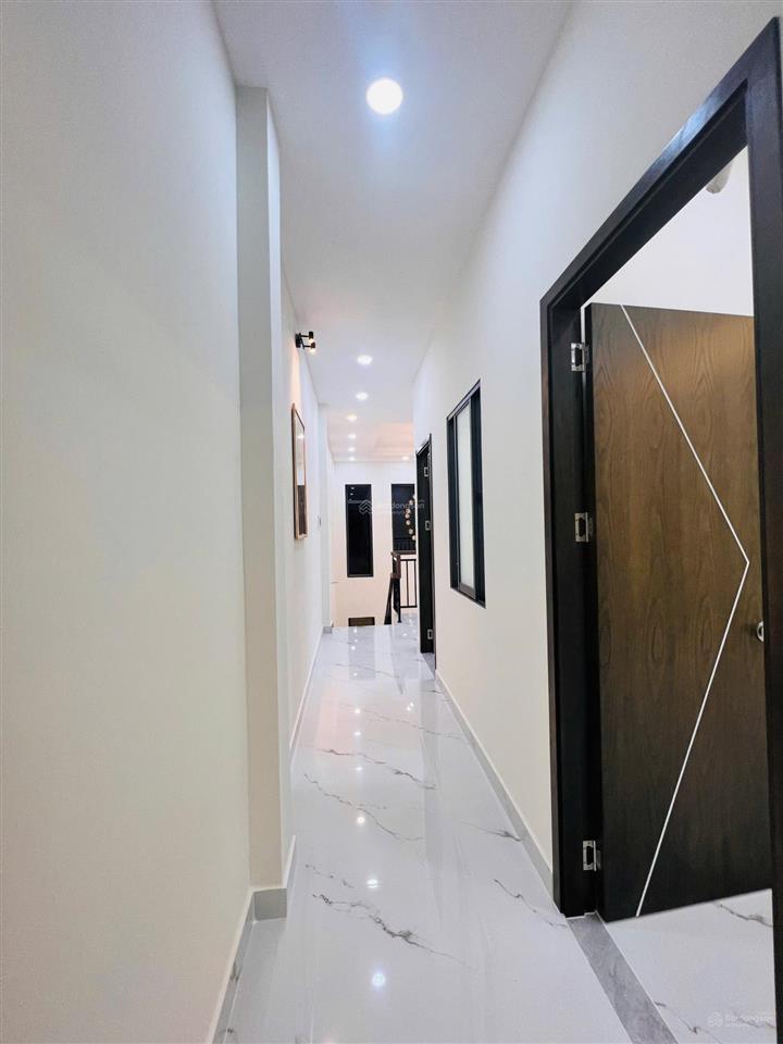 Nhà mới sổ riêng 5x20, 3 phòng ngủ đg lê văn lương nối dài, cách cầu rạch dơi 500m